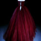 Charmantes Ballkleid Weinrot Trägerloses Tüll Plissiertes Abendkleid Quinceanera Kleid Geburtstag Abschlussballkleid D5408