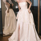 Elegantes Hochzeitskleid Weißes trägerloses Satinkettchen Hochzeitskleid D5489