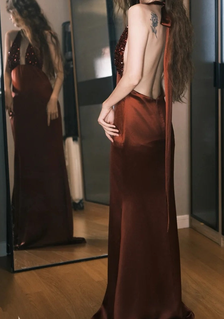 Wunderschönes Ballkleid Weinrot Satin Neckholder Galakleid Abendkleid D5491