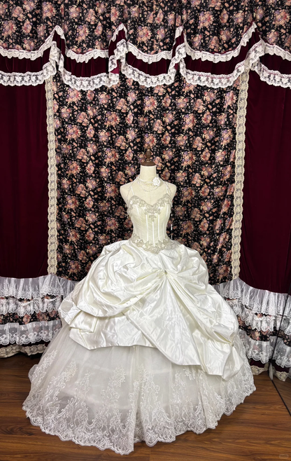 Retro Sweetheart Spaghetti Strap A-Line Satin Quinceanera Dresses Sweet 18 Birthday Ball Gowns, D1423