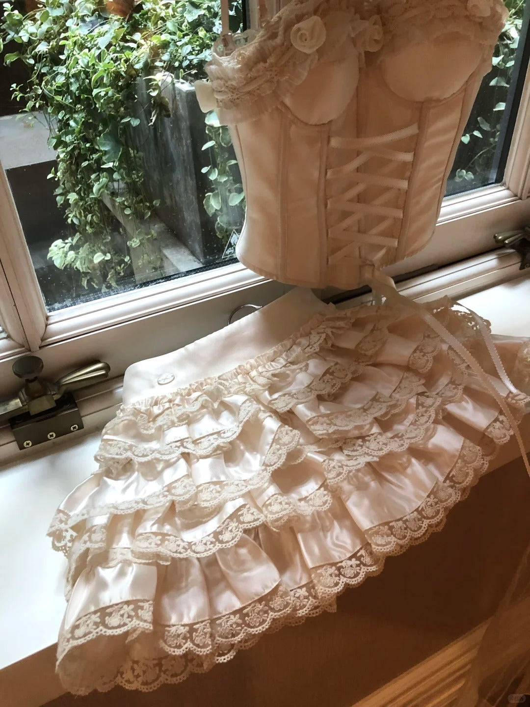 Elegant Homecoming Dress Spaghetti Strap Lace Cascade Dress Back to School Outfits Party Dress  D6401
