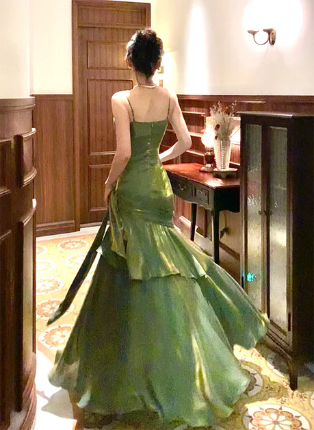 Green Spaghetti Straps A-Line Chiffon Long Evening Party Dress MD7380