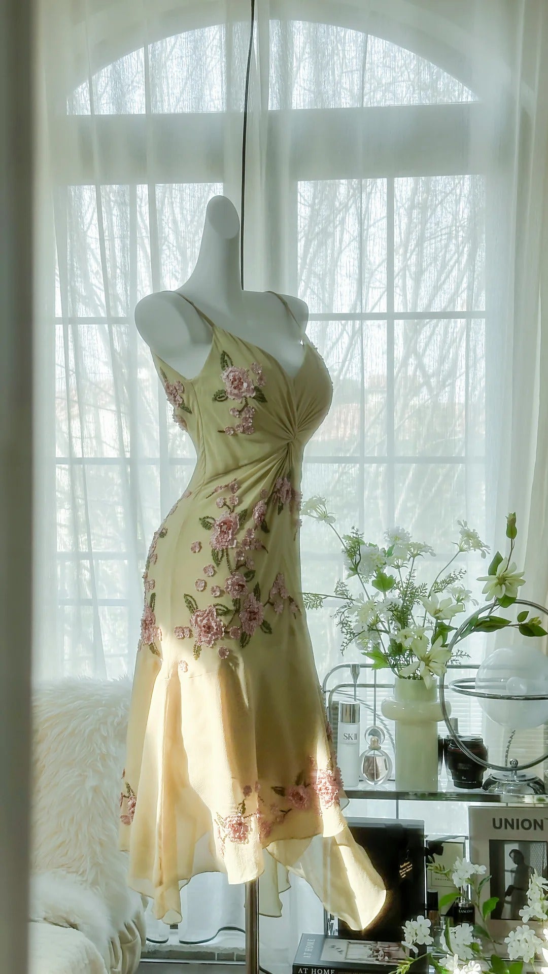 Stunning Homecoming Dress Spaghetti Strap Applique Backless Dress Back to School Outfits Party Dress  D6423
