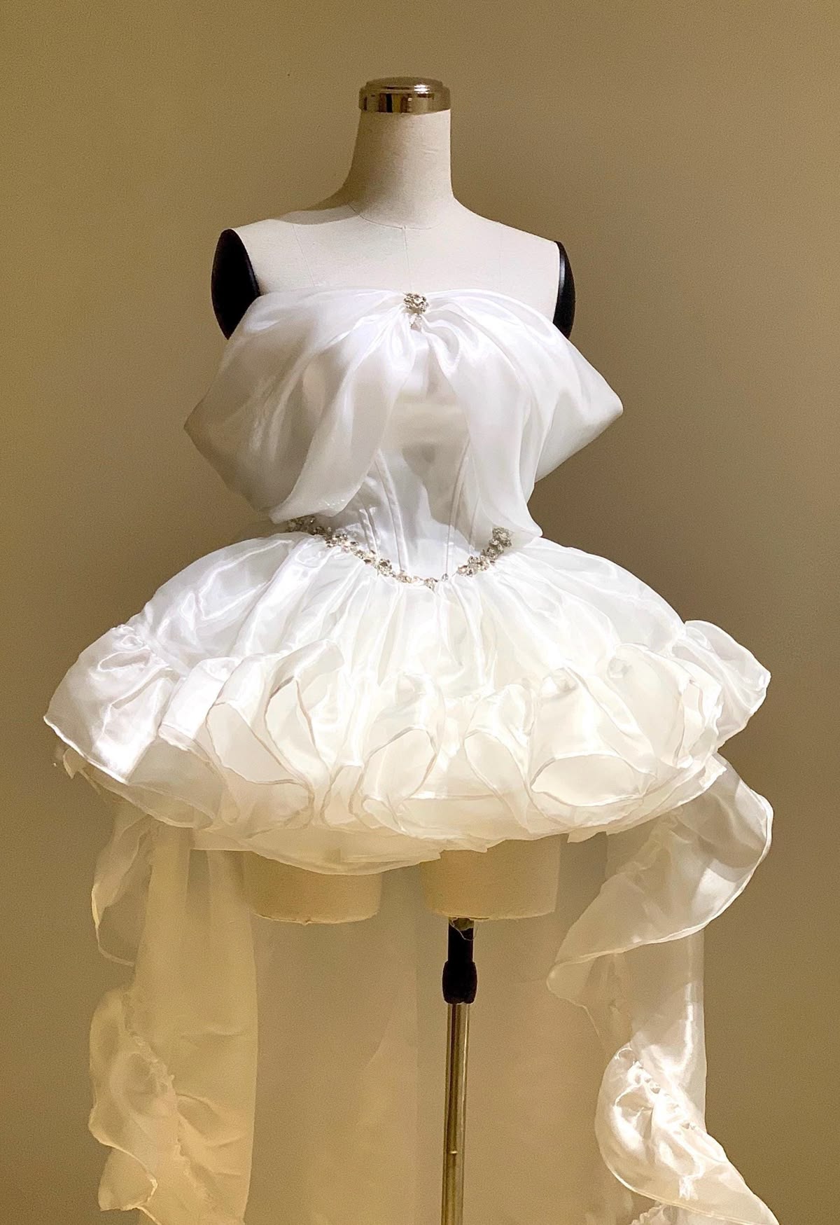 Unique Homecoming Dress Off theShoulder Organza Rinestone Hi-Lo Back to School Outfits Party Dress Wedding Dress  D7747