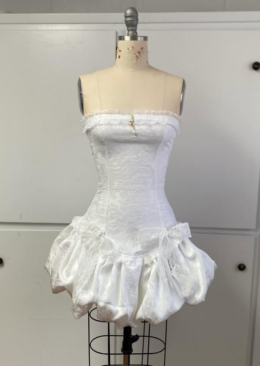 Vintage White Strapless A-line Lace Lace-up Short Party Dresses Homecoming Dress, D1325