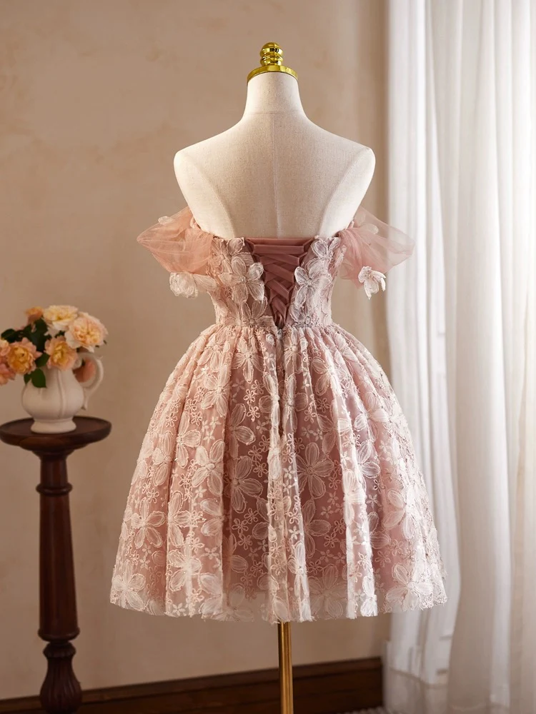 Retro Pink Applique Off-the-shoulder Design A-line Tulle Party Dress Homecoming Dress D1551