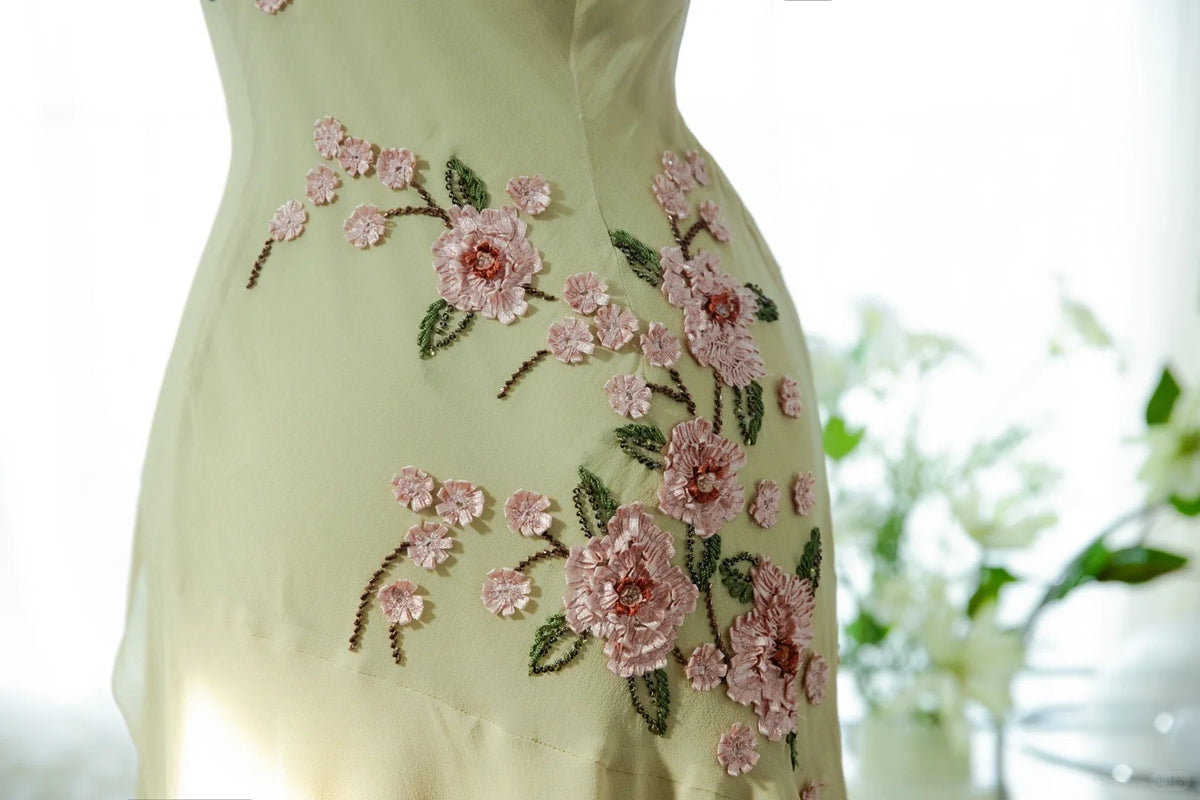 Stunning Homecoming Dress Spaghetti Strap Applique Backless Dress Back to School Outfits Party Dress  D6423