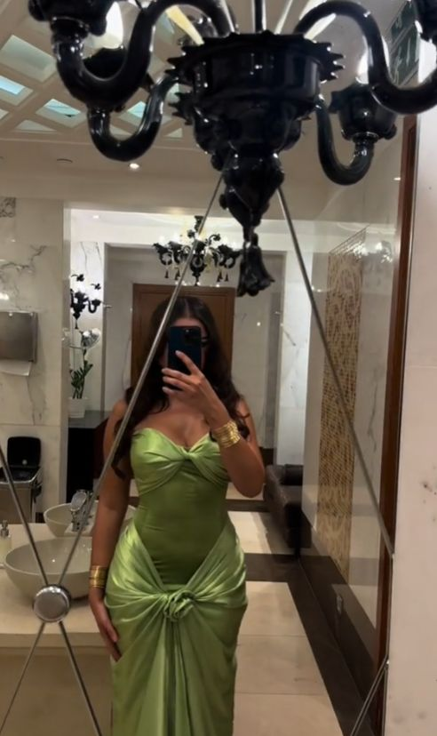Elegant Green Sweetheart Satin Mermaid Long Formal Party Dress MD7433
