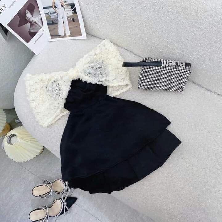 Classic A Line Off the Shoulder White Tulle Black Satin Short Homecoming Dress D7988