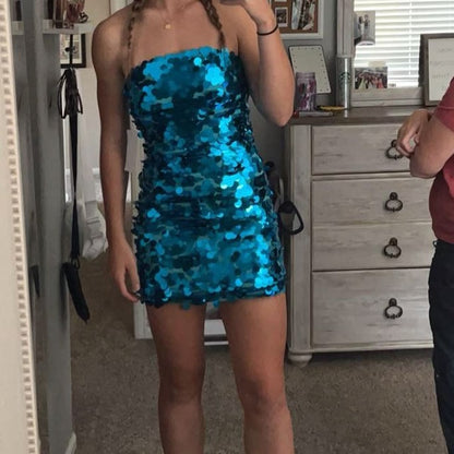 Pretty Homecoming Dress Strapless Hugging Sequins Back to School Outfits Party Dress D6710