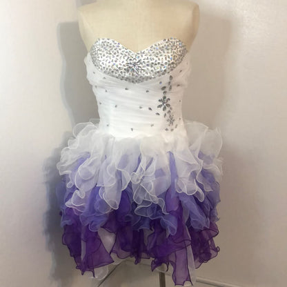 Stunning Homecoming Dress Sweetheart Rinestone Sequins Pleated Tulle Cascade Back to School Outfits Party Dress D7934