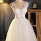 Elegant Homecoming Dress V-Neck Tulle Short Prom Dress Back to School Outfits Party Dress  D6093