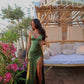 Robe fourreau longue en satin vert à col en V, robe de soirée pour invité de mariage, D41
