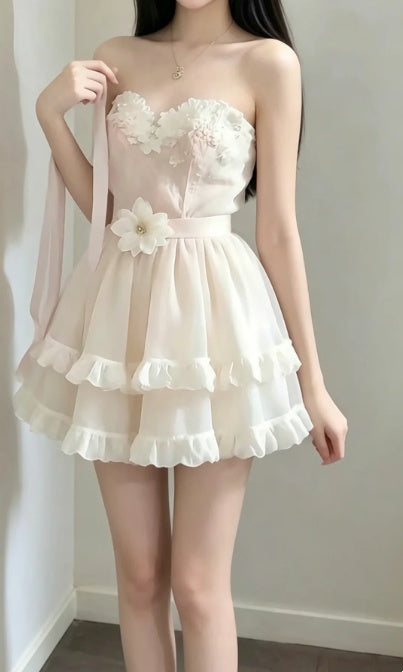 Delicate Light Pink Strapless Sweetheart 3D Floral Ruffled Tiered A Line Short Homecoming Dress D7943