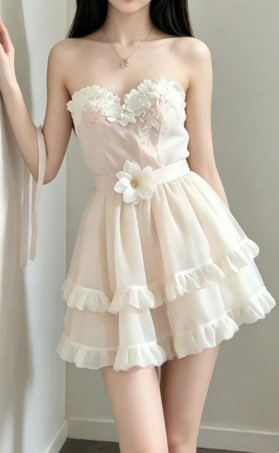 Delicate Light Pink Strapless Sweetheart 3D Floral Ruffled Tiered A Line Short Homecoming Dress D7943