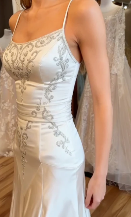 Robe de mariée longue à bretelles spaghetti et perles, nouvelle collection, D775