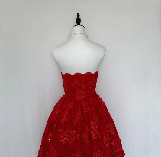 Vibrant Red Strapless Floral Lace Beaded Appliques A‑Line Short Homecoming Dress D7944