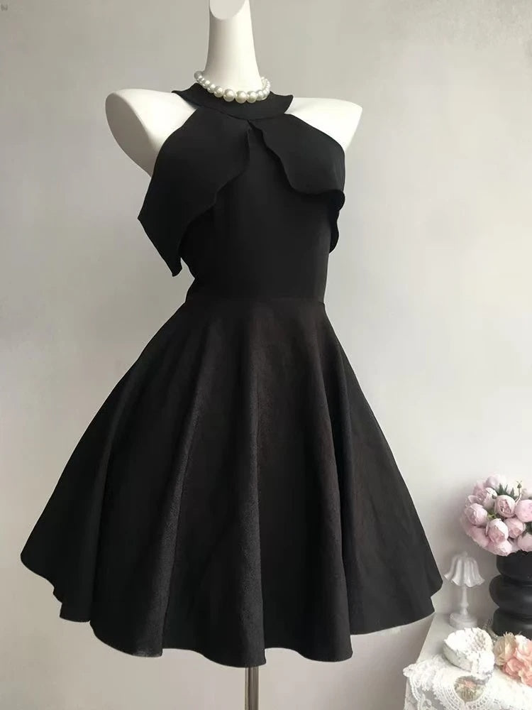 Sleek Black Halter Neck Ruffle Trim A‑Line Short Homecoming Dress D7950