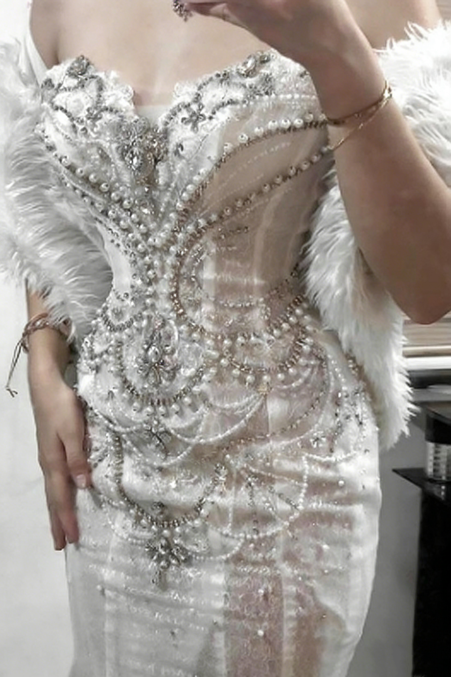 Wunderschönes Sweetheart Meerjungfrau Perlen verziertes langes Partykleid Brautkleid, D778