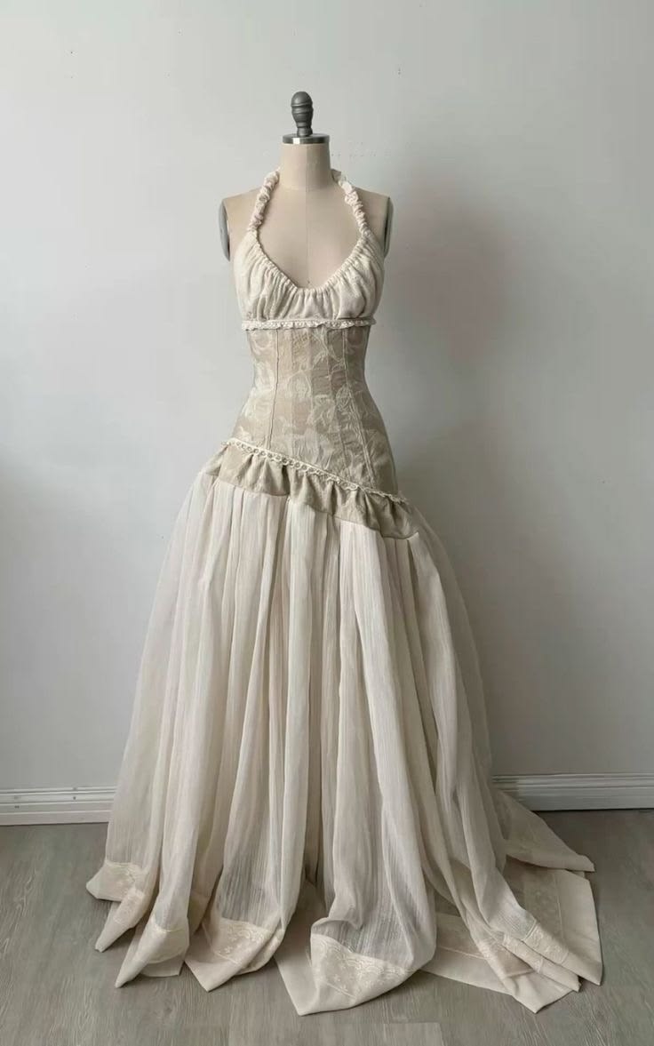 Feminine Cream A-Line Halter Ruched Corset  Bodice Chiffon Dress Prom Evening Dress L117