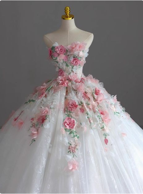 Sweet White Ball Gown Strapless Floral Appliques Embroidery Beaded Tulle Quinceanera Dress 16 L130