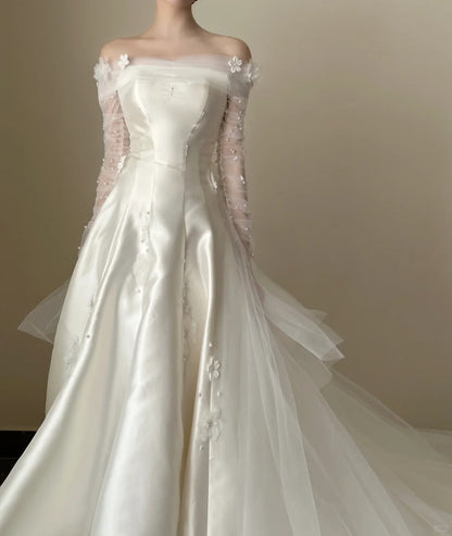 Classy Cream Satin Off-The-Shoulder A-Line Appliques Pearl Lace Garden Wedding Dress L143