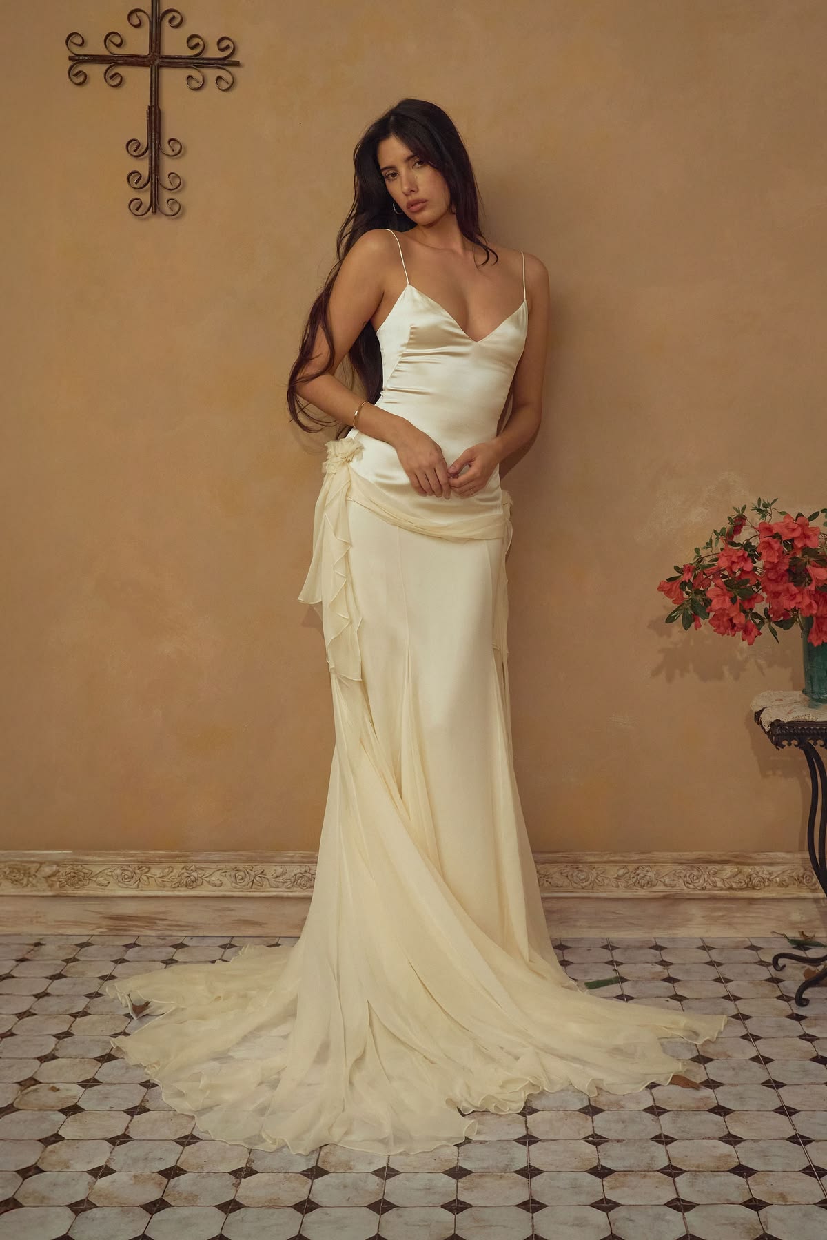 Simple Light Yellow Sheath Spaghetti Strap Ruffled Satin And Chiffon Dress Prom Evening Dress L157