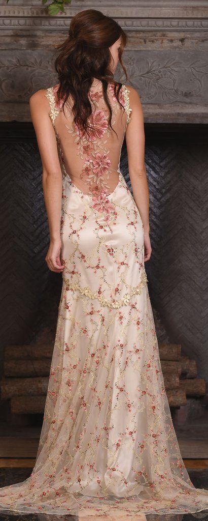 Pretty Cream A-Line Spaghetti Strap Lace Floral Embroidery Tulle Prom Evening Dress L165