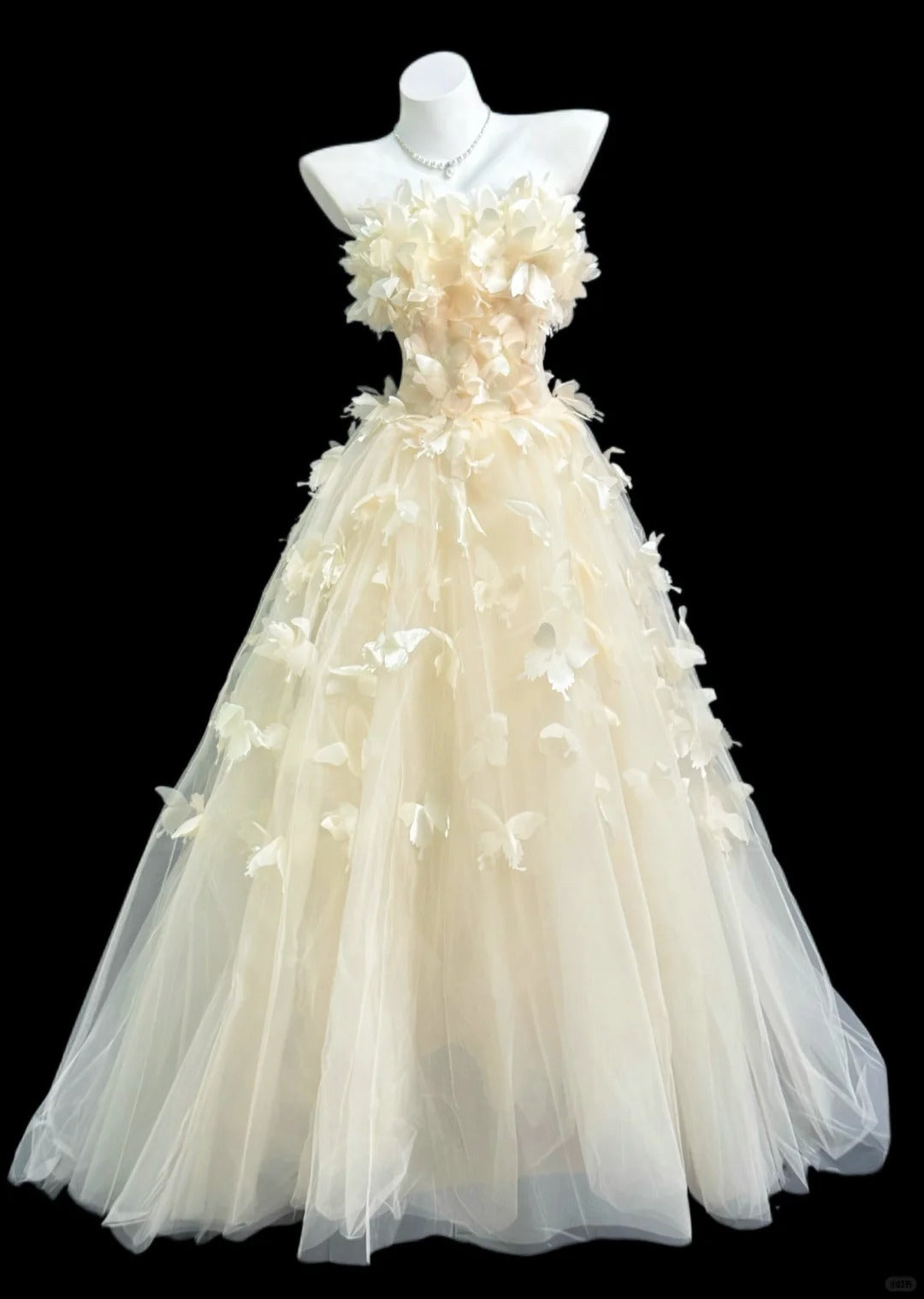 Princess Light Yellow A-Line Strapless Floral Appliques Tulle Dress Prom Quinceanera Dress L179