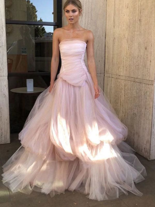 Romantic Light Pink A-Line Strapless Tiered Ruffled Tulle Dress Prom Evening Dress L185