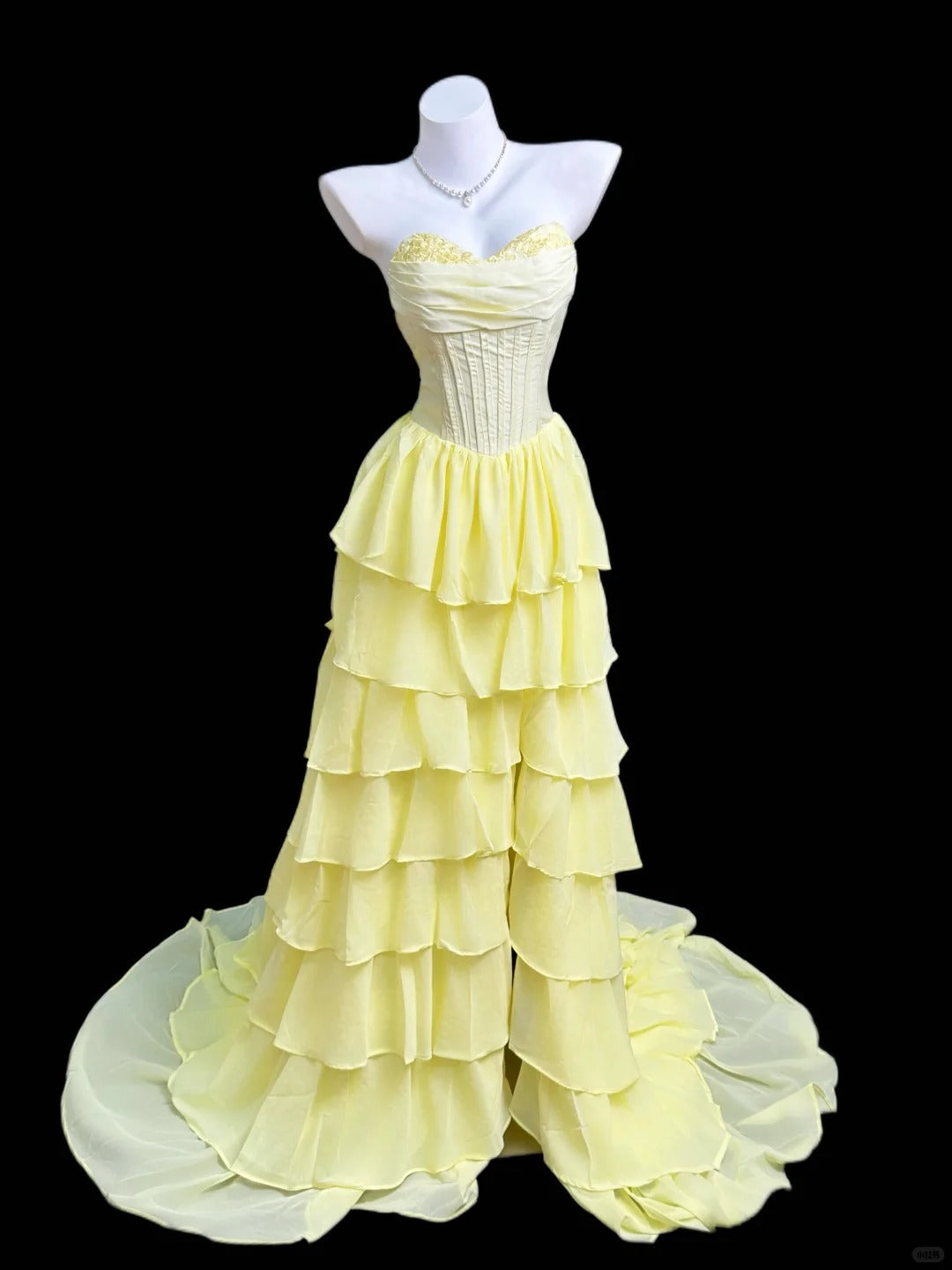 Chic Yellow A-Line Sweetheart Lace Embroidery Corset Ruffled Chiffon Dress Prom Evening Dress L227
