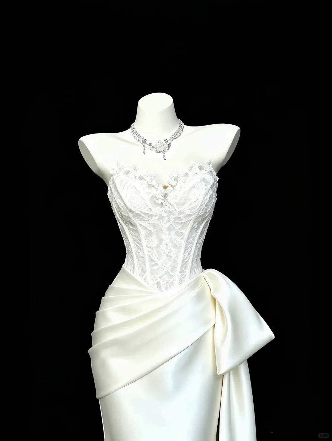 Elegant White Mermaid Sweetheart Appliques Bow Satin Dress Prom Dress Evening Dress L254