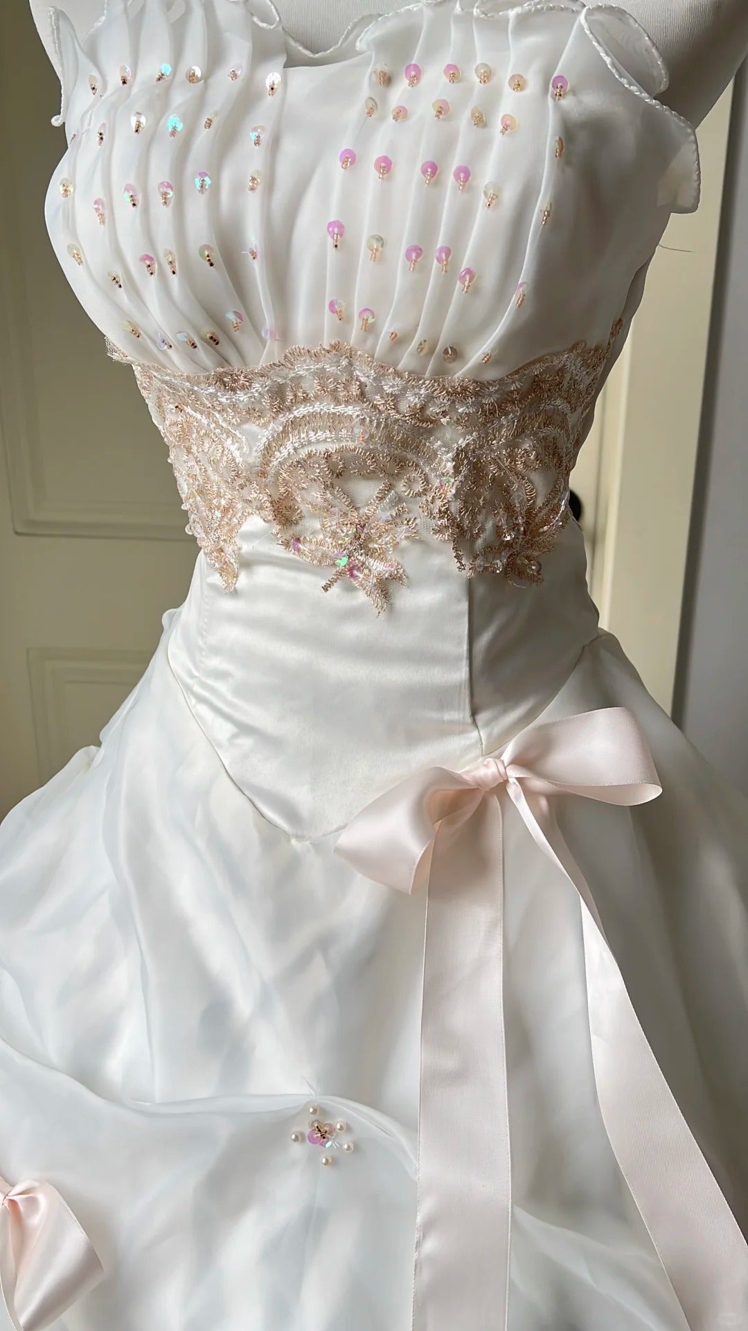 Gorgeous White Ball Gown Strapless Appliques Bow Sequins Tulle Dress Quinceanera Dress 16 L297