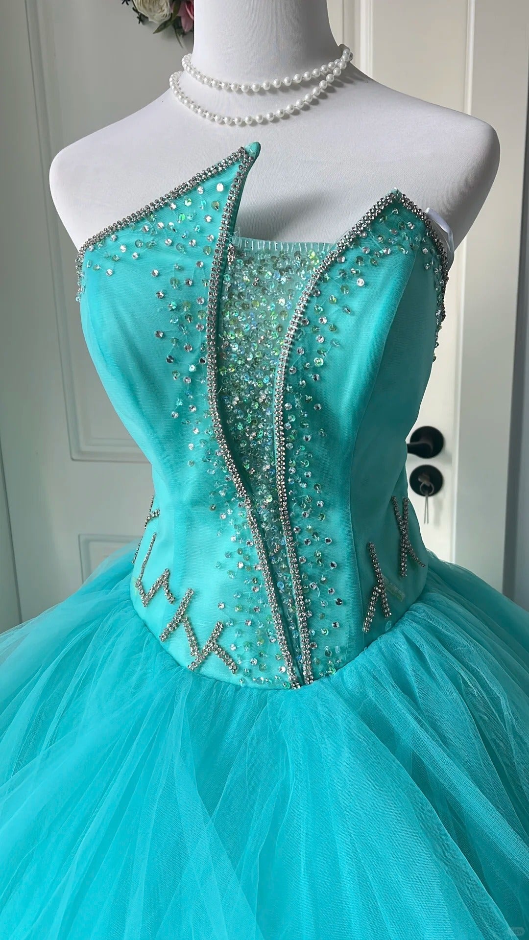 Pretty Turquoise Ball Gown Strapless Rhinestone Sequins Tulle Dress Quinceanera Dress 16 L302