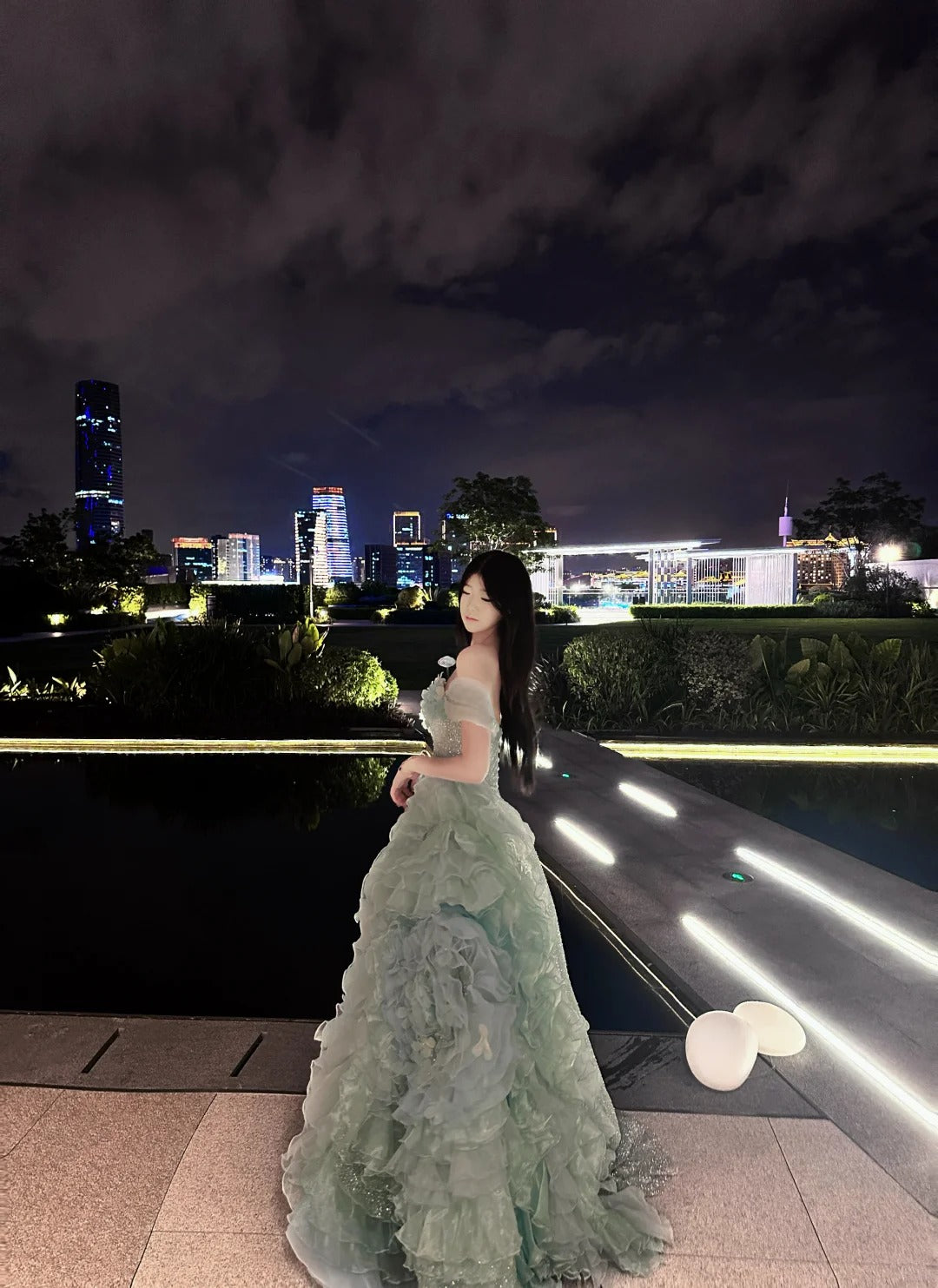 Princess Light Blue Ball Gown Off-The-Shoulder Appliques Sequins Tulle Dress Quinceanera 16 L352