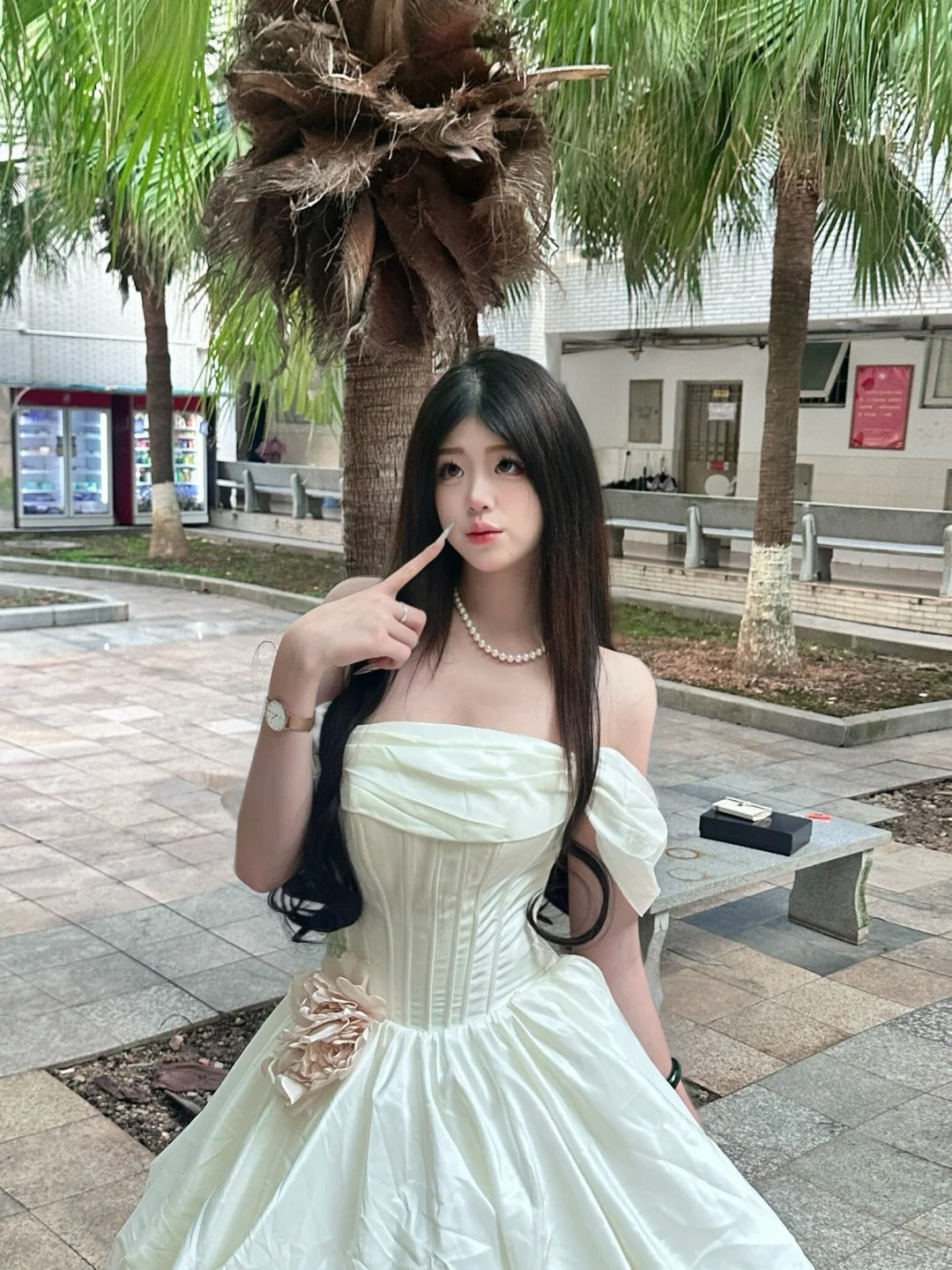 Pretty White Ball Gown Off-The-Shoulder Handmade Flowers Corset Satin Dress Quinceanera Dress 16 L353