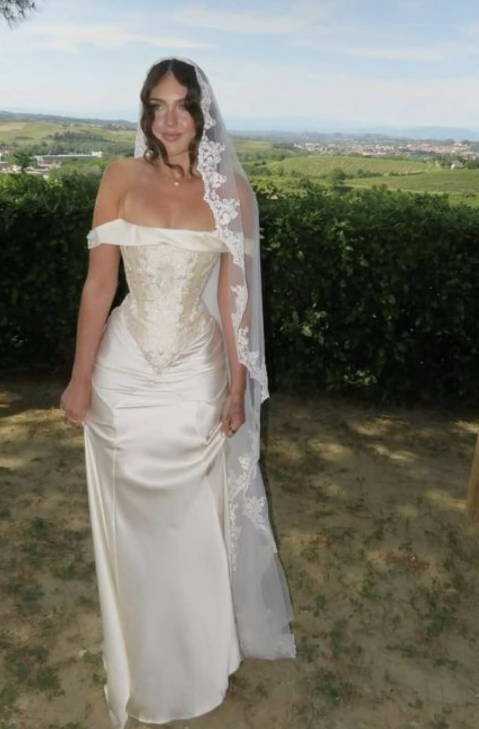 Pretty White Satin Wedding Dress Off-The-Shoulder A-Line Appliques Garden Wedding Dress L375