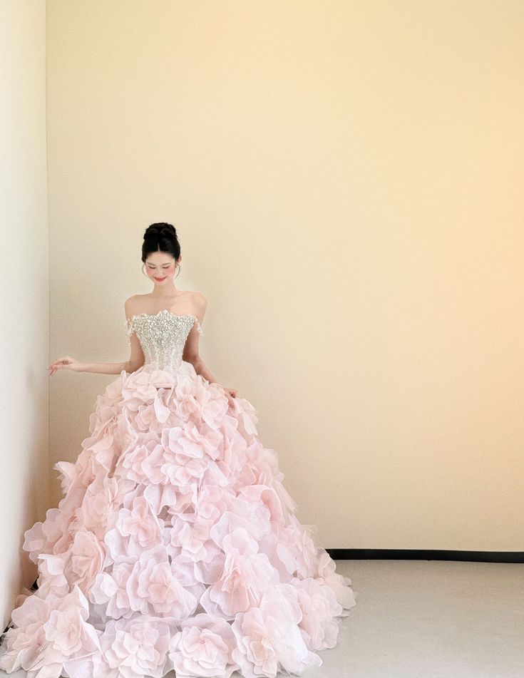 Princess Pink Ball Gown Off-The-Shoulder Rhinestone Floral Tulle Dress Quinceanera Dress 16 L400