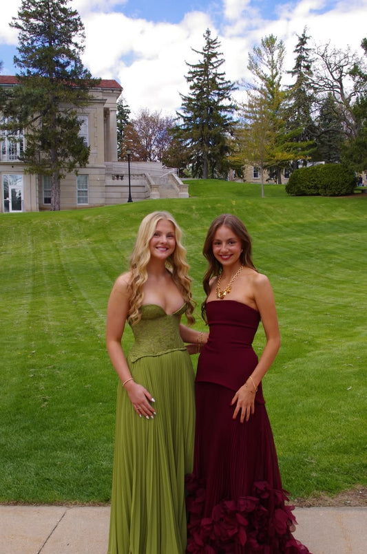 Feminine Burgundy A-Line Strapless Appliques Chiffon Dress Wedding Guest Dress L412