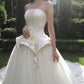 Romantic White Tulle Wedding Dress Strapless Ball Gown Appliques Beaded Floral Garden Wedding Dress L419
