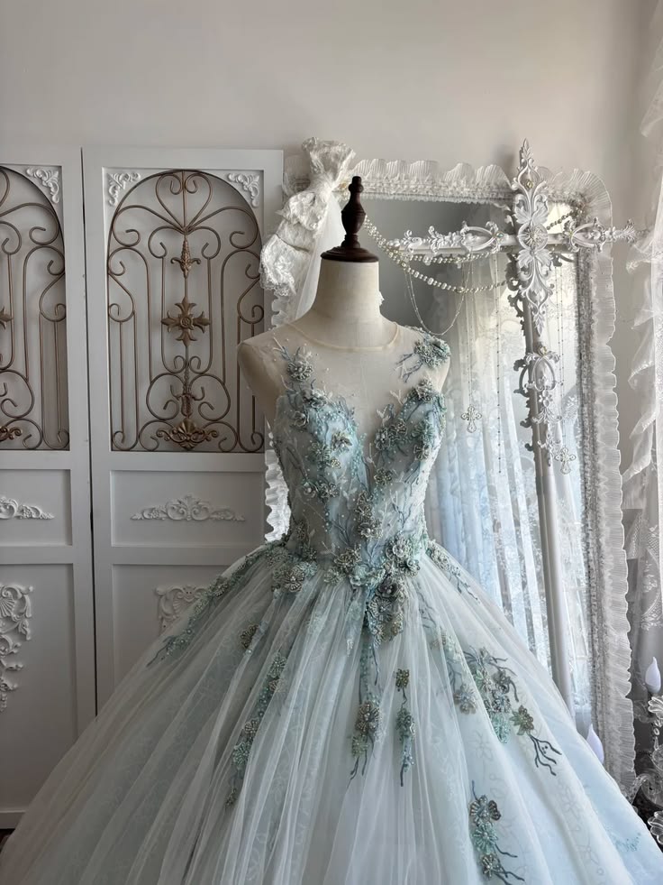 Dreamy Light Blue Ball Gown Sheer Straps Appliques Beaded Tulle Quinceanera Dress 16 L42