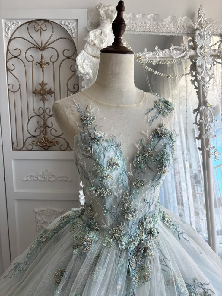 Dreamy Light Blue Ball Gown Sheer Straps Appliques Beaded Tulle Quinceanera Dress 16 L42