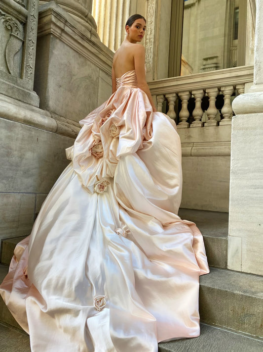 Pretty Champagne Satin Wedding Dress Sweetheart Ball Gown Ruched Floral Ballroom Wedding Dress L426