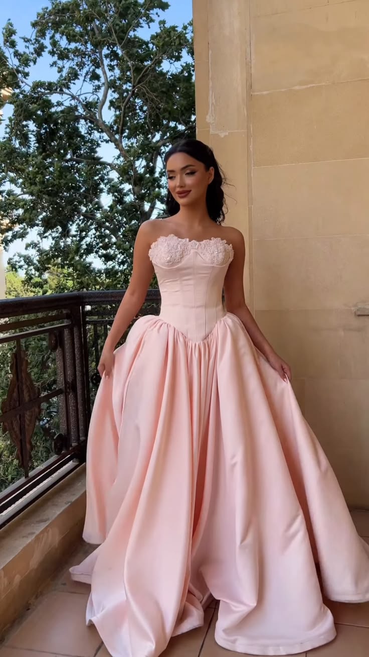 Sweet Pink Ball Gown Sweetheart Appliques Corset Matte Satin Dress Quinceanera Dress 16 L428