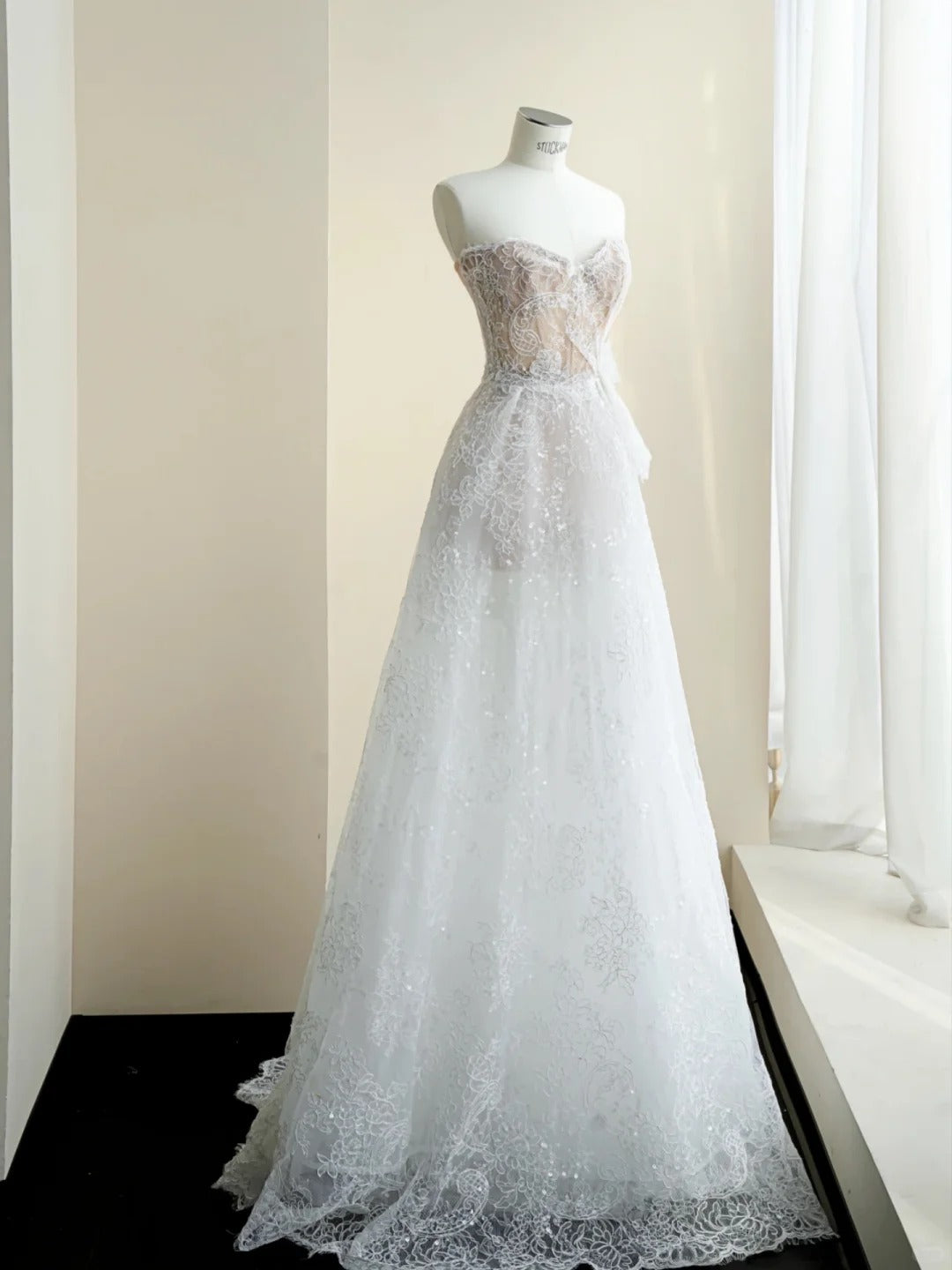 Pretty White A-Line Sweetheart Sequins Bow Lace Tulle Dress Prom Dress Evening Dress L480
