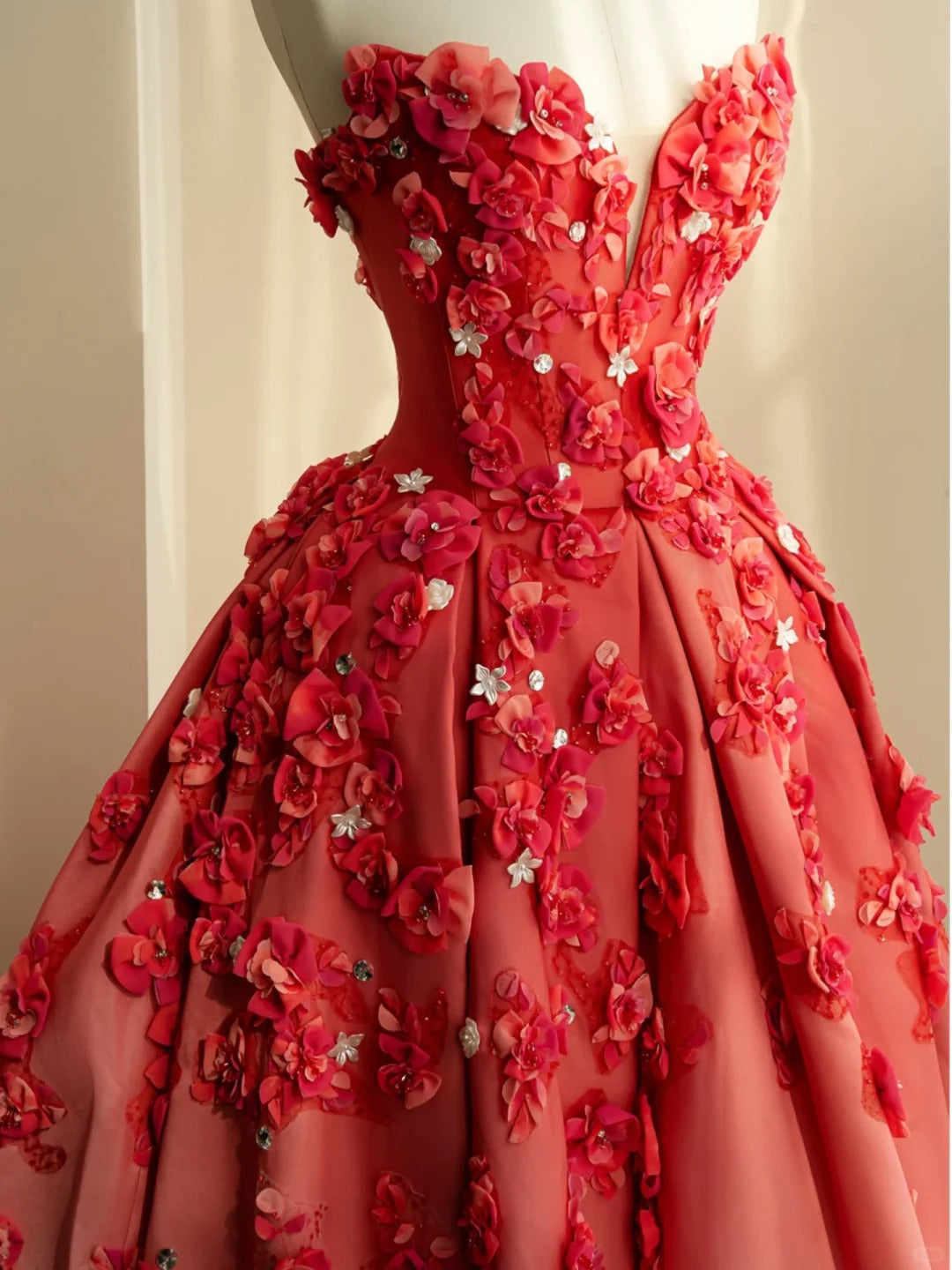 Romantic Red Ball Gown Sweetheart Appliques Rhinestone Matte Satin Dress Quinceanera Dress 16 L483
