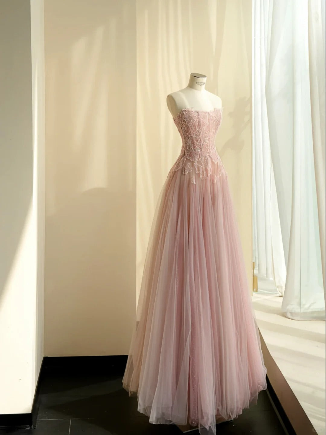 Pretty Pink A-Line Strapless Appliques Sequins Tulle Dress Prom Dress Evening Dress L487