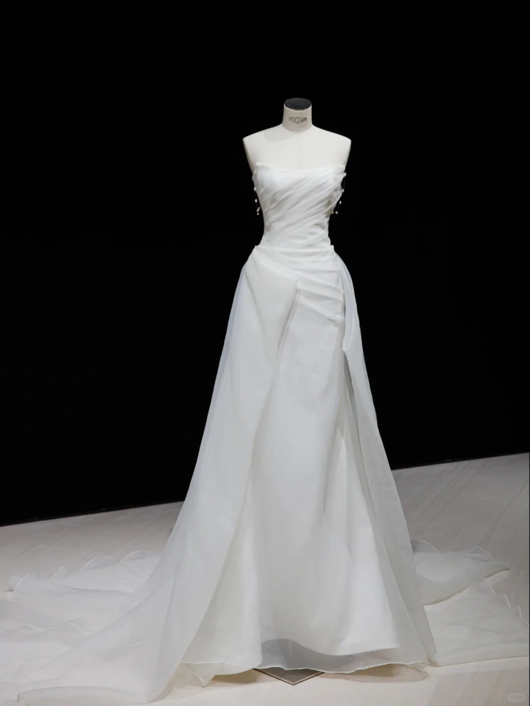 Modest White A-Line Off-The-Shoulder Peral Ruched Tulle Dress Prom Dress Evening Dress L497
