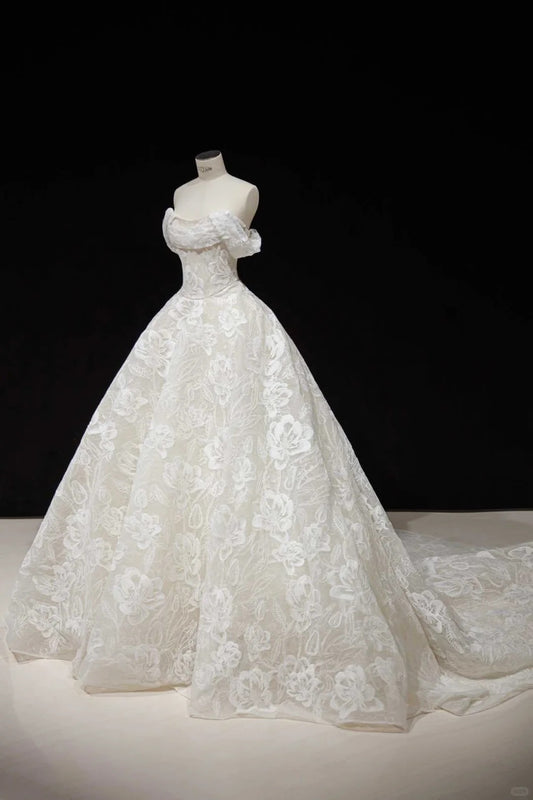 Modest White Tulle Wedding Dress Off-The-Shoulder Ball Gown Lace Appliques Garden Wedding Dress L503
