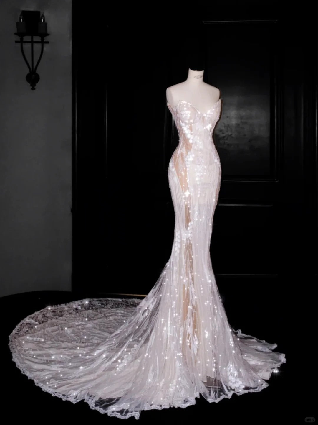 Princess White Tulle Wedding Dress Sweetheart Mermaid Appliques Beaded Ballroom Wedding Dress  L513